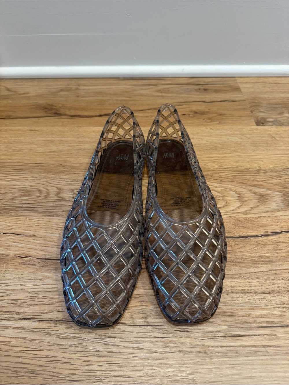 H&M Women’s Smoky Transparent Lattice Jelly Flats Size 9